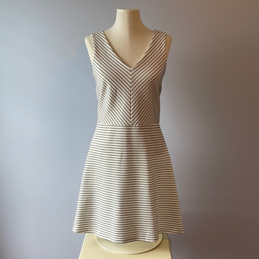 LOFT Women’s Ivory Dress w/ thin black strips